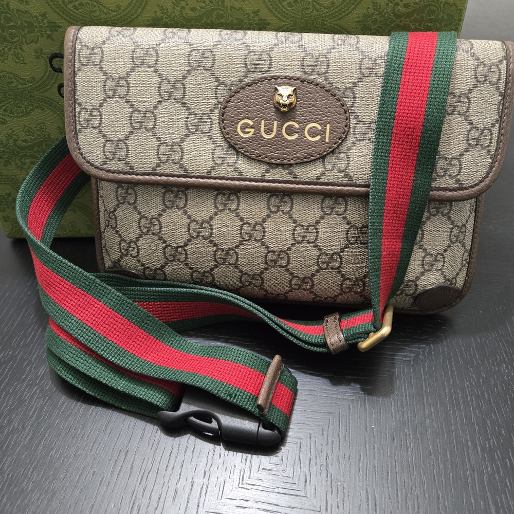 Gucci Neo Vintage GG Supreme Belt Bag